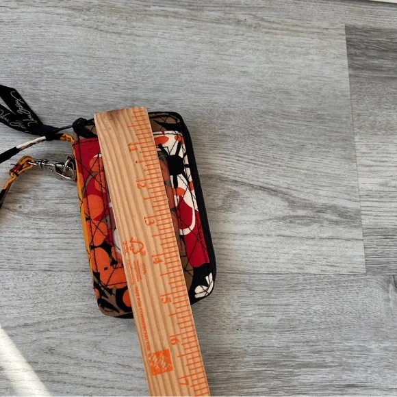Vera Bradley All In One Zip Around Wristlet Wallet  Bittersweet pattern Floral - Picture 8 of 8